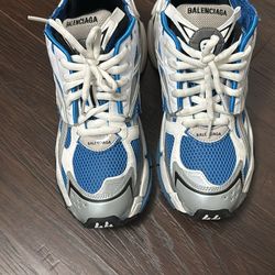 Blue balenciaga runners