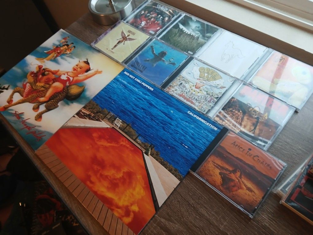 Vinlys and CDs