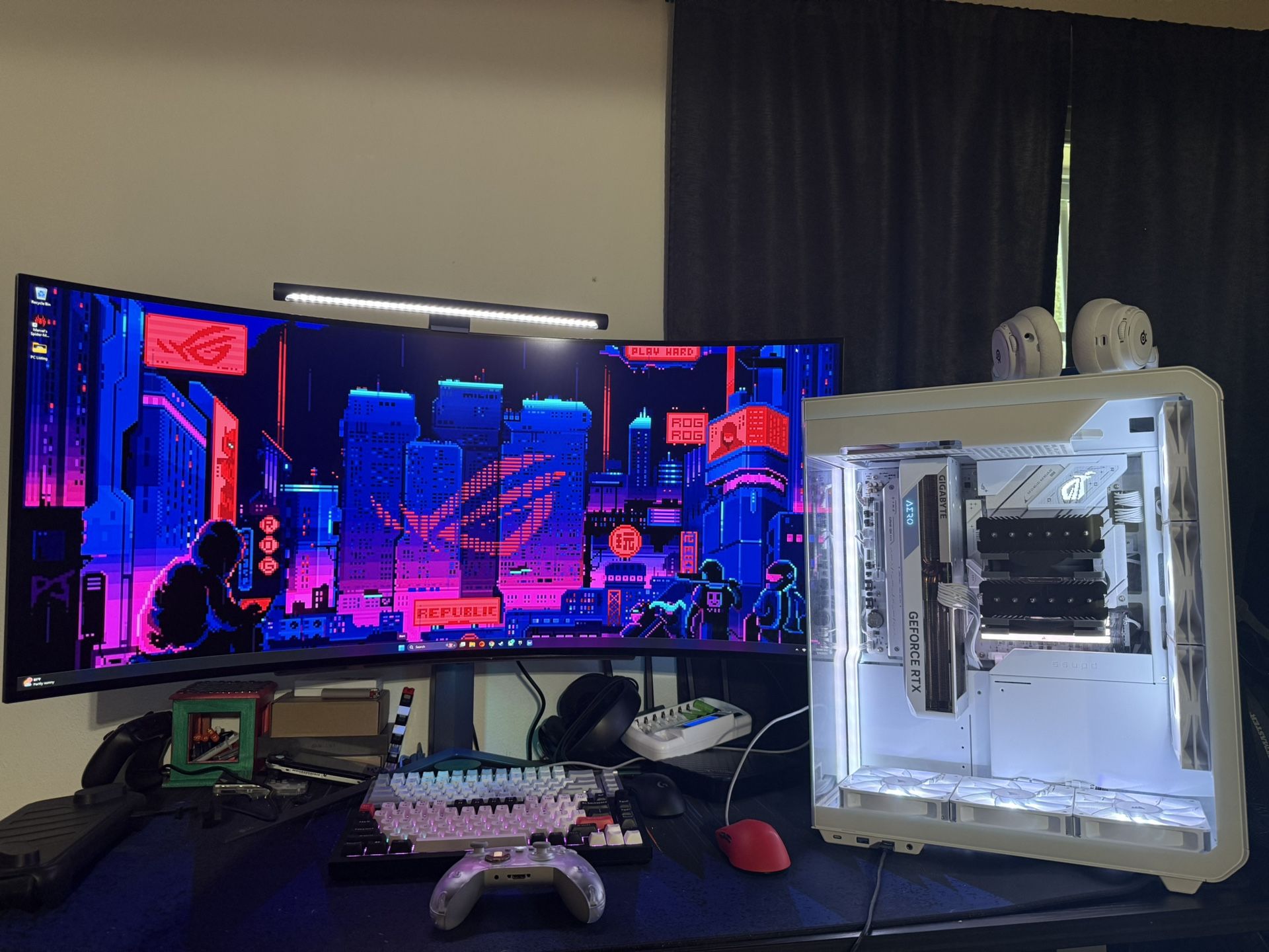 1440p Gaming PC with Monitor And Accessories