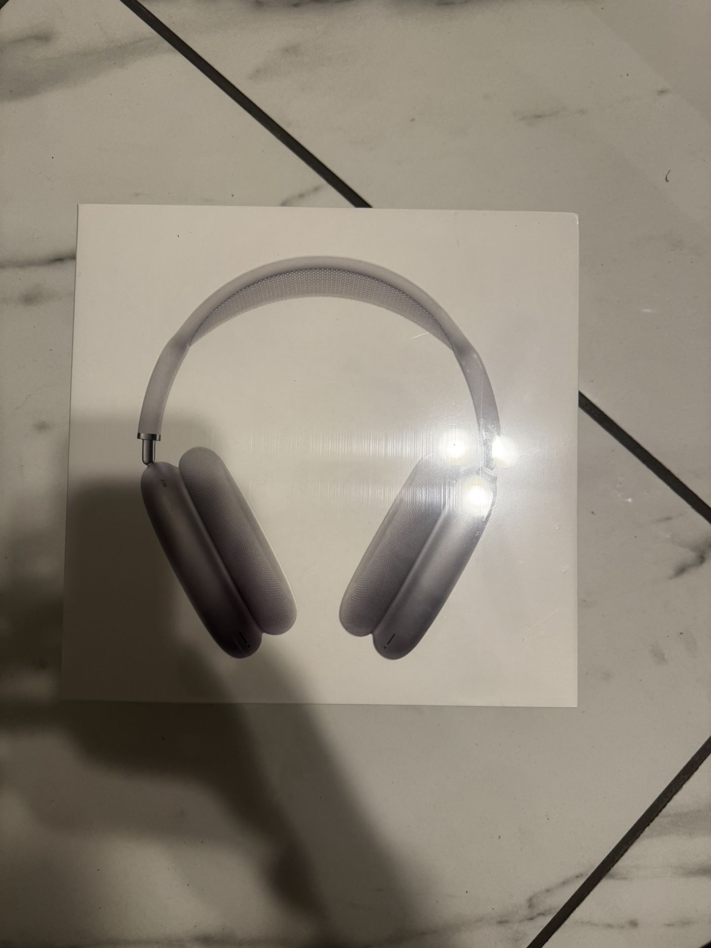AirPods
