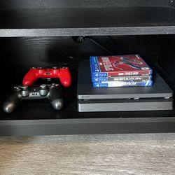 PS4