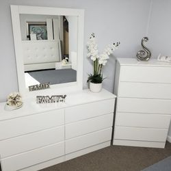 Dresser Whit Mirror And Chest - Cómoda Con Espejo Y Gavetero 
