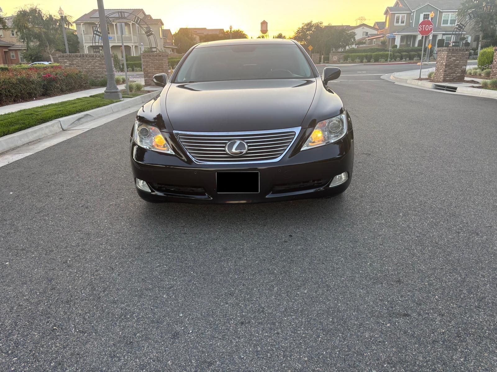 2007 Lexus LS 460