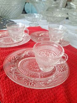 Beautiful 6 Piece set of  3 Tiara Chantilly Sandwich Glasses ,3 Snack Plate