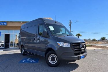2019 Mercedes-Benz Sprinter 2500 Crew