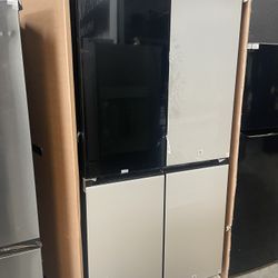 Samsung Bespoke 4 Door Flex Refrigerator With Beverage Zone In White Glass 