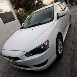 Mitsubishi Lancer 2013
