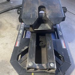 Super Glide fifth wheel Hitch 18k
