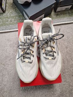 New Balance Running Sneakers