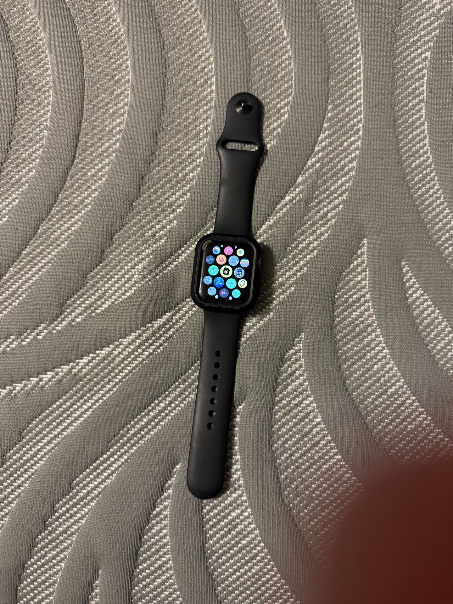 Apple Watch Series 40mm Cellular