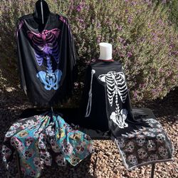 Halloween Costumes Set Of Two Skeleton Ponchos & 3 Skull Scarves-used once-in great condition