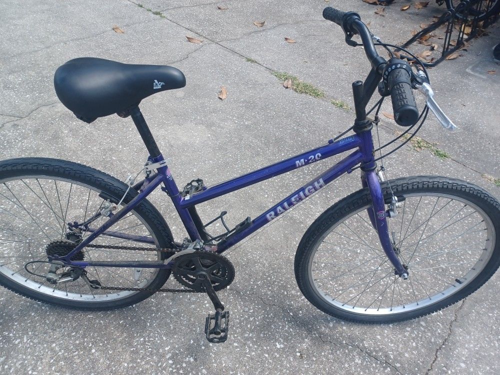 Raleigh M20 Bike Bicycle Medium Frame 26" Tires - $40 FIRM