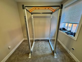 Squat rack