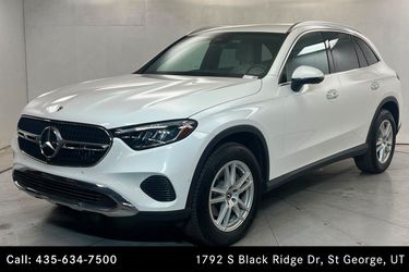 2025 Mercedes-Benz GLC 300