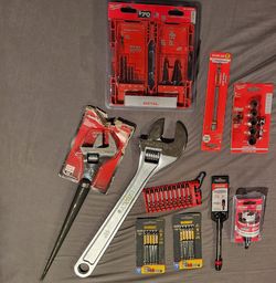 Mixed Tool Lot – Milwaukee, Husky, DeWalt