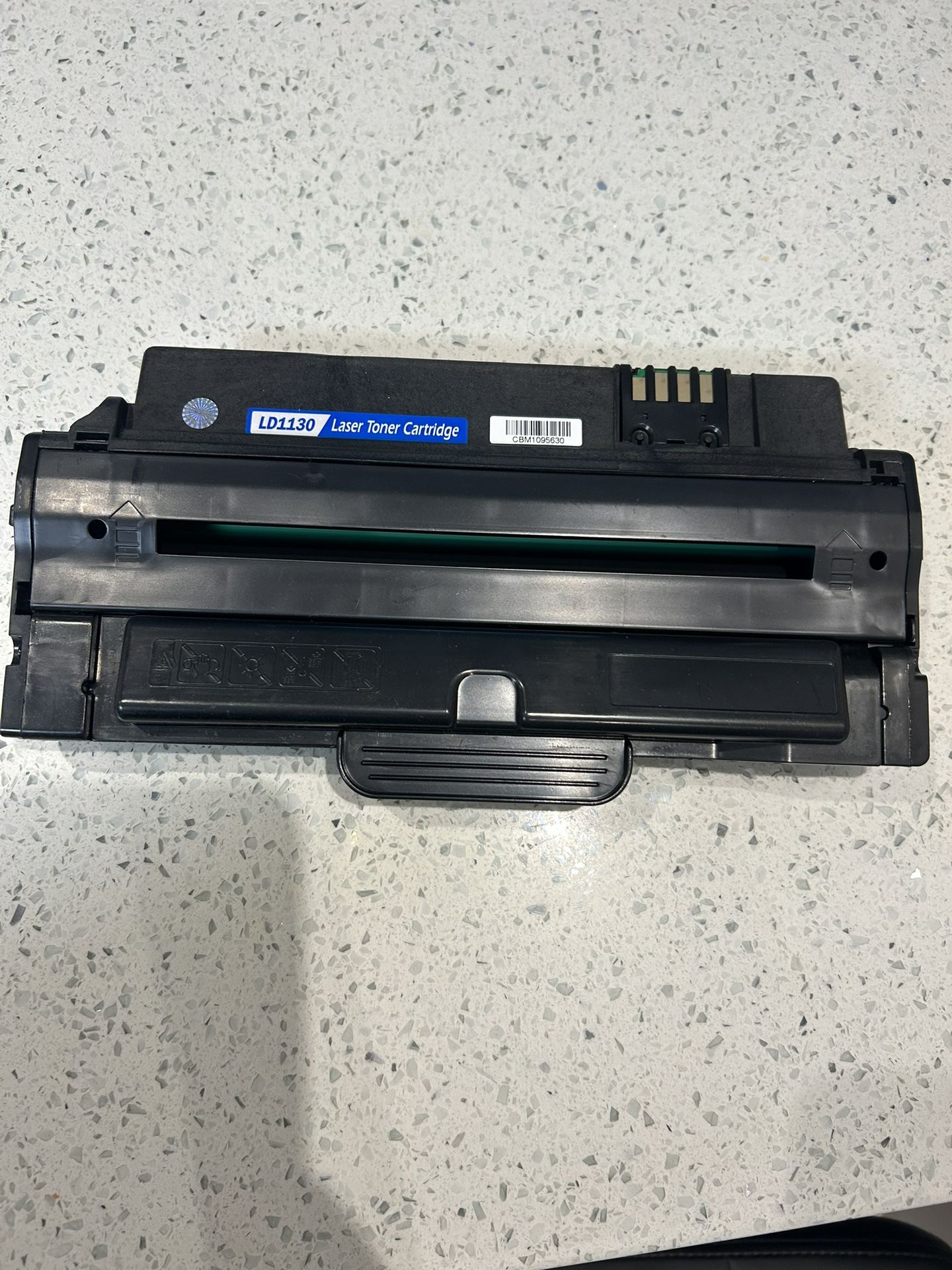 New 1 Pack Toner Cartridge 1130. Black. Compatible For Dell 1130/1130N/1133/1135N Printers. (2500 Pages), Plus few time used second cartridge free.