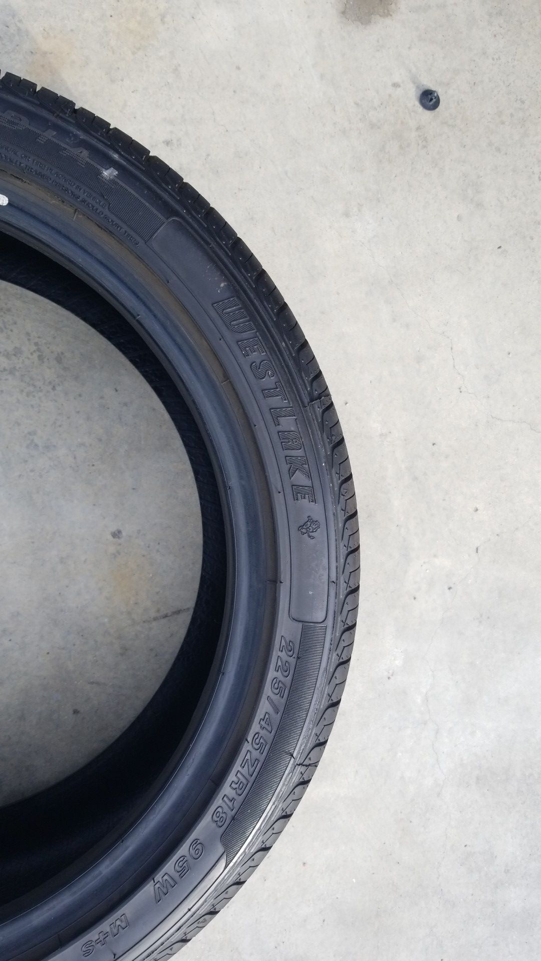 225/45r18 tire for Sale in Pomona, CA OfferUp