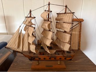 Wooden Frigate Sailboat Model Ship