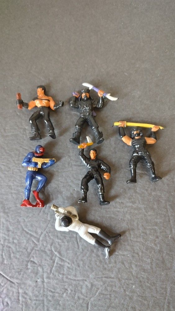 VINTAGE GUTS ACTION FIGURES
