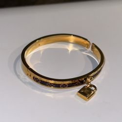 Women’s LV Cuff Bracelet