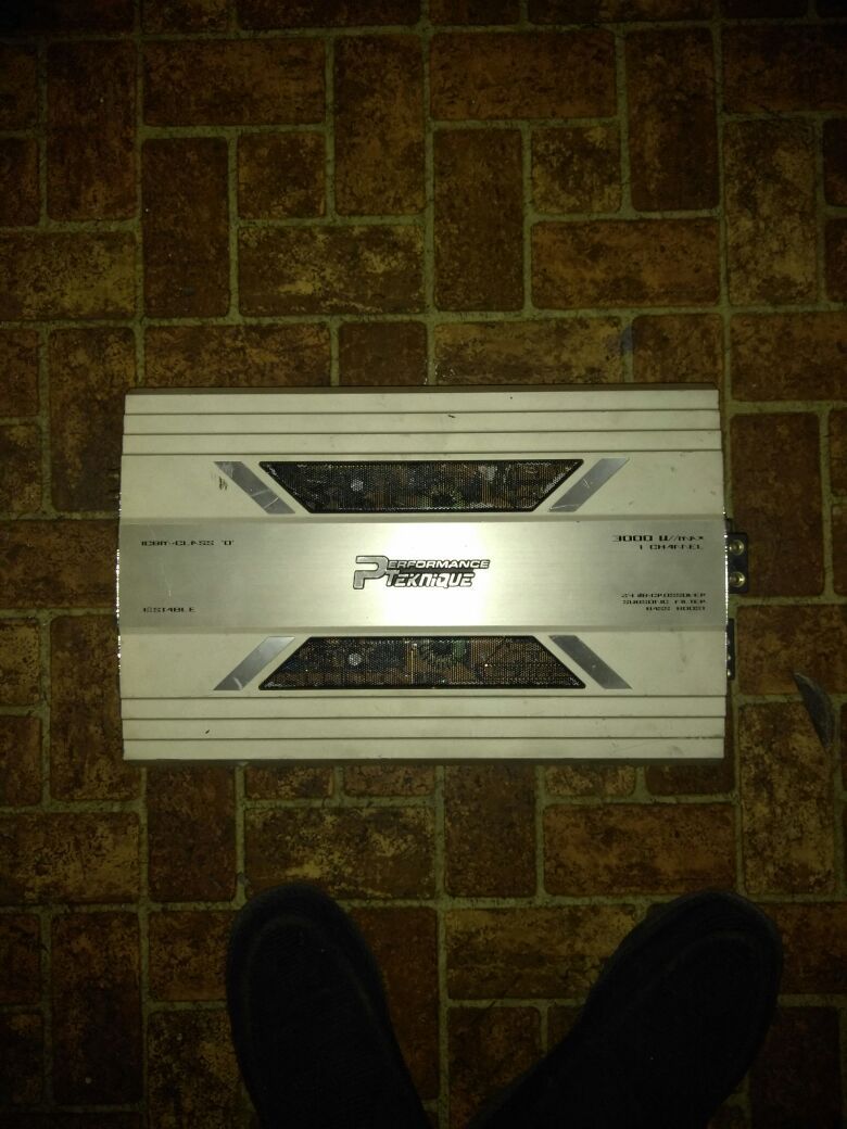 PERFORMANCE TEKNIQUE ICBM CLASS D 3,000 WATT 1 CHANNEL AMP