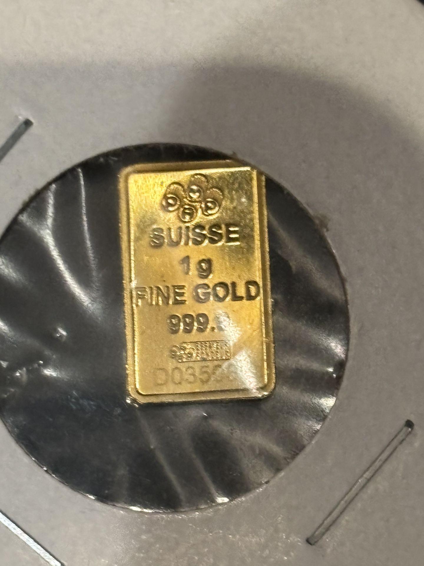 1 Gram Of .999 Suisse Fine Gold