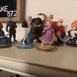 Disney Infinity 2.0 Disney/Pixar Figures (7) w/ Bases – $25