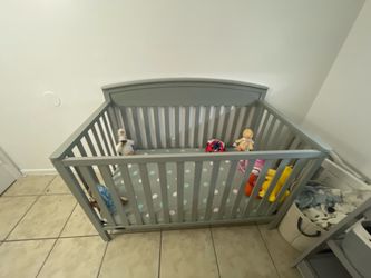 Baby crib