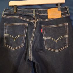 Levi Jeans Dark Blue Premium Waist 31