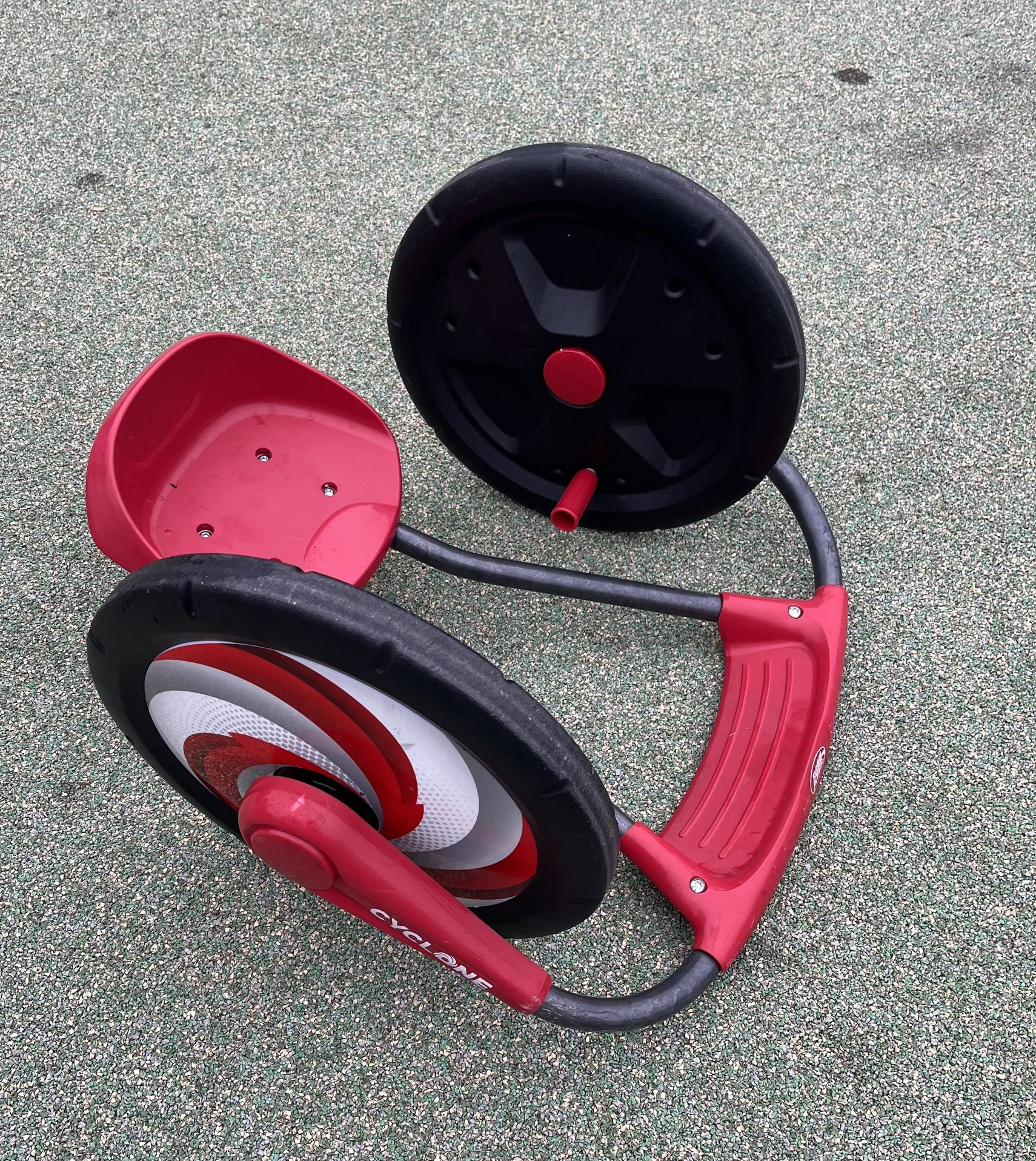 Children’s Rider - Radio Flyer, Cyclone Ride-on for Kids, Arm Powered, 16" Wheels, Red,