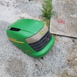 ((READ AD))((L--series Johndeere Hood)) mower