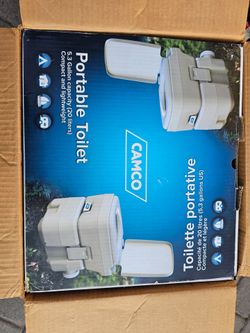Portable toilet