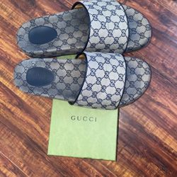 Gucci Slides Sz 12 Used