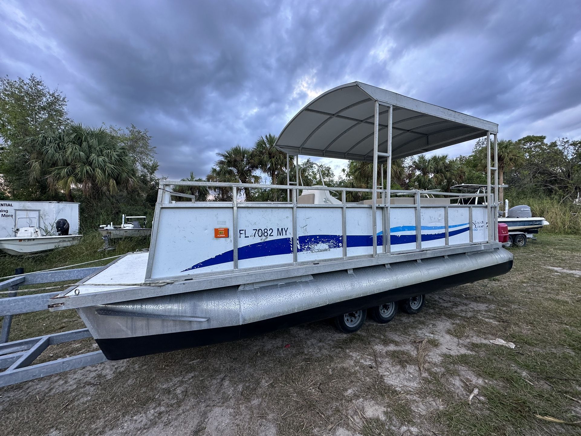 20 Ft Island Marine Pontoon