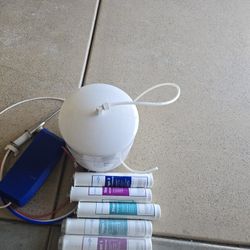 Complete Reverse Osmosis Excellent Condition