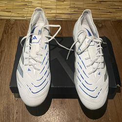 Adidas Predator Cleats “Polar Victory Pack” Size 10.5M