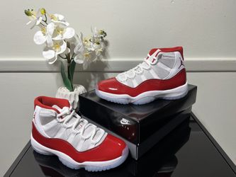 11 “Cherry” 🍒 Brand New Available