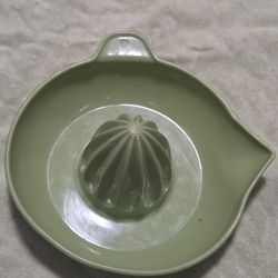 vintage green citrus reamer 
