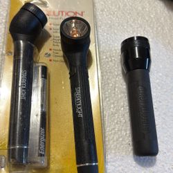 3 Stream Light Flash Lights For Sale. $25.00