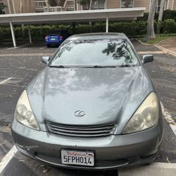 2004 Lexus ES 330