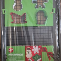 NEW Wilton Holiday Baking Sheet, Grid & Christmas Cookie Cutters