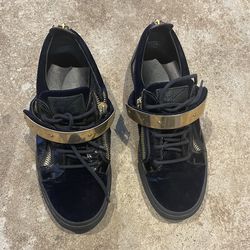 Giuseppe Zanotti shoes made in Italy size 42