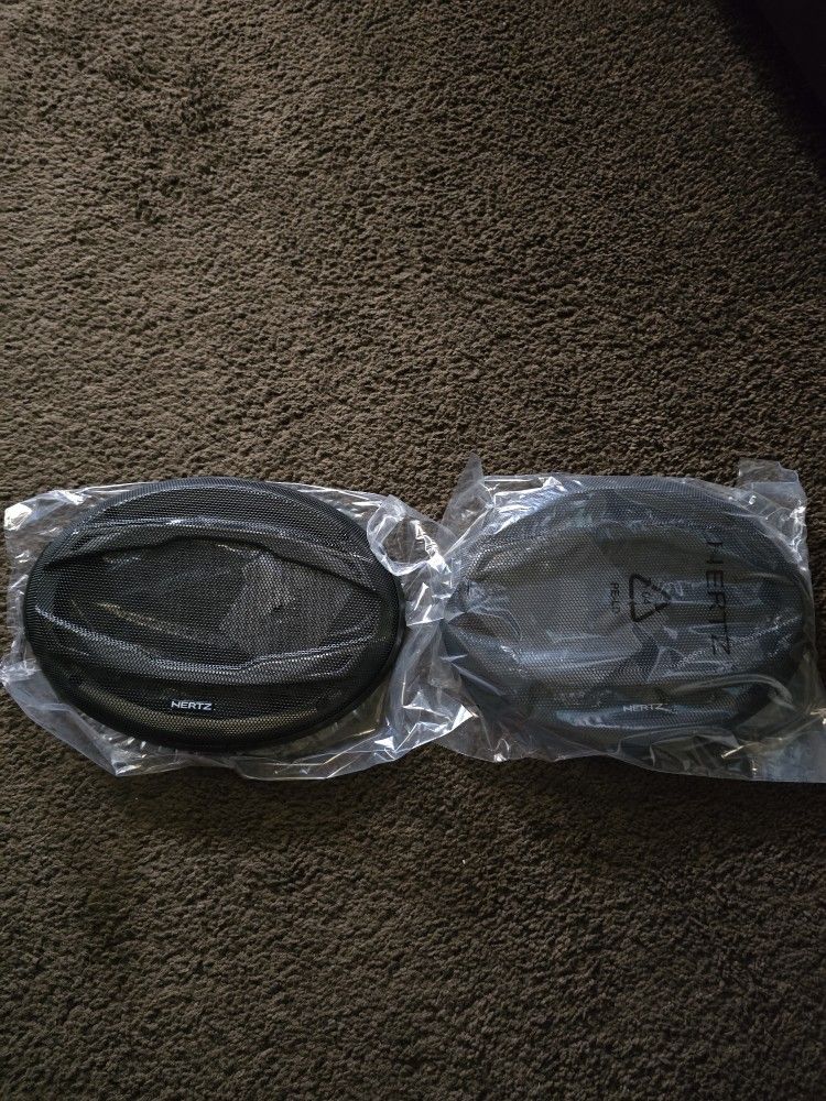 BRAND NEW HERTZ 6X9 GRILLS