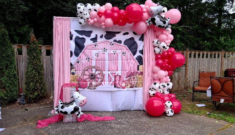 Backdrops And Balloons