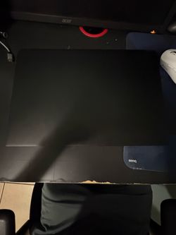 MSI GS66 STEALTH with laptop cooler