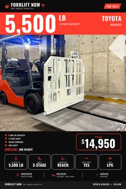 TOYOTA 8FGCU25 forklift for sale, 5500 lb,3 stage, reach carriage EXCELLENT