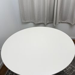 Round White Table