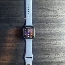 Apple Watch Series 8