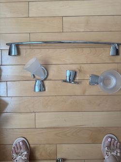 Chrome Bathroom Accessories Set