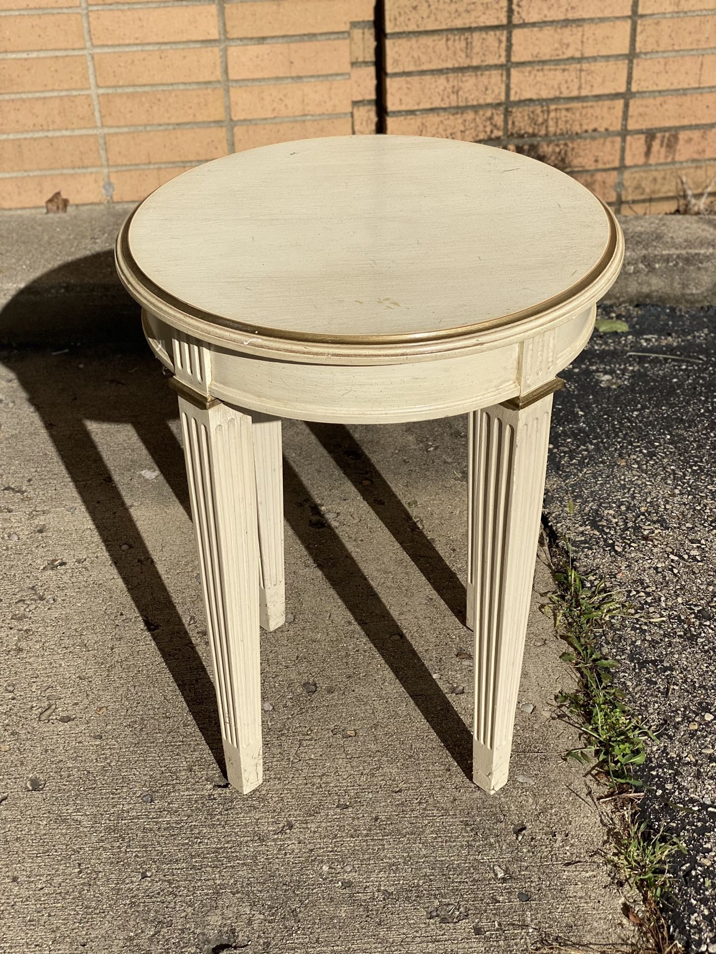 Vintage Drexel End Tables (set Of 2)